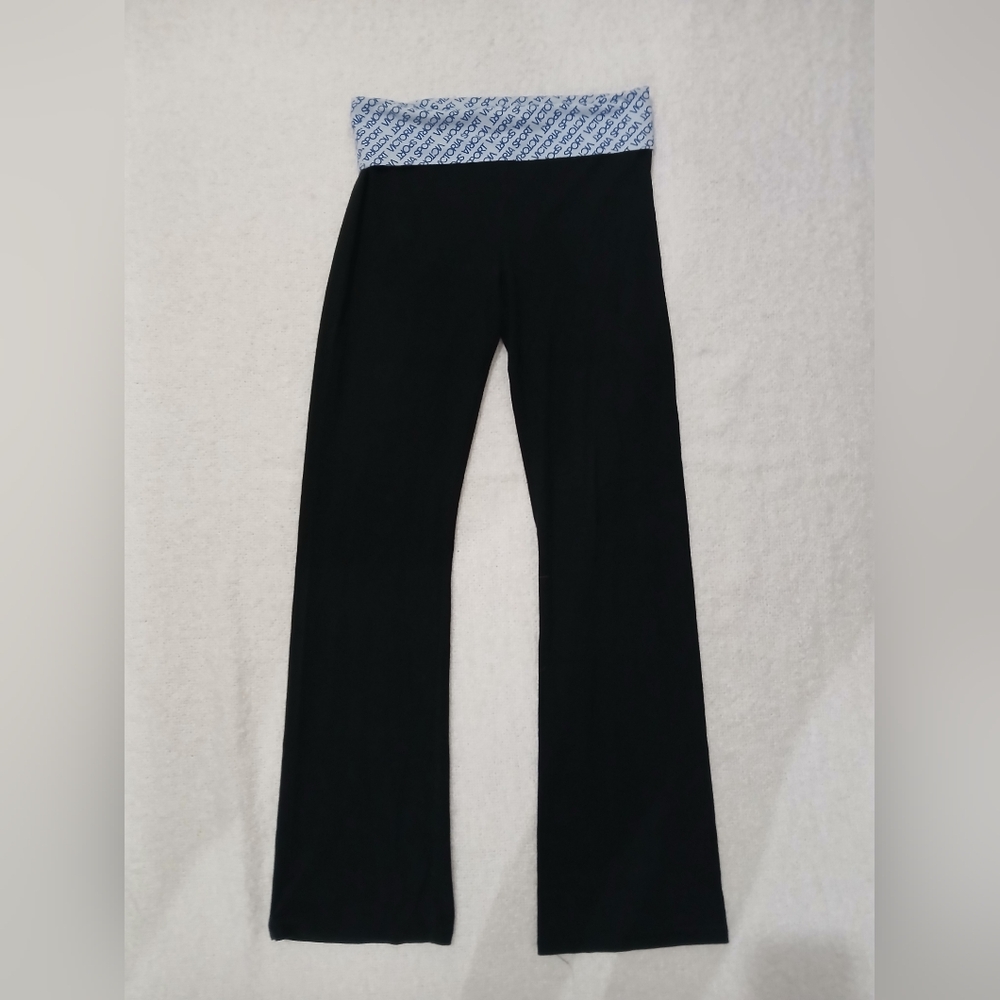 Victoria's Secret Vintage Y2K Foldover Flare Leggings~ In A Women's Size Medium♡